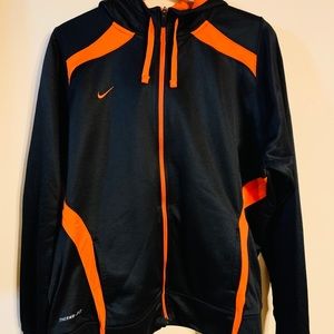 Nike Thermafit Women’s Zip Up Sweatshirt